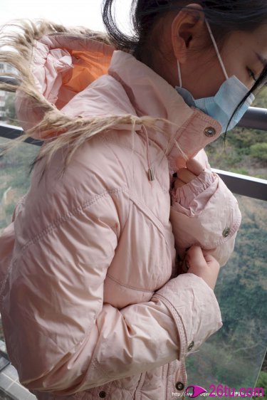 学生小泬无遮挡女
